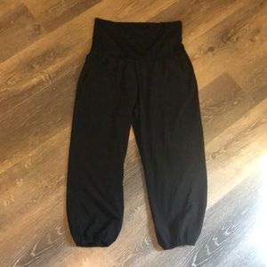 Lululemon capri high rise bottoms